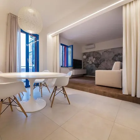 Luxury Studio شقة ريتشيوني